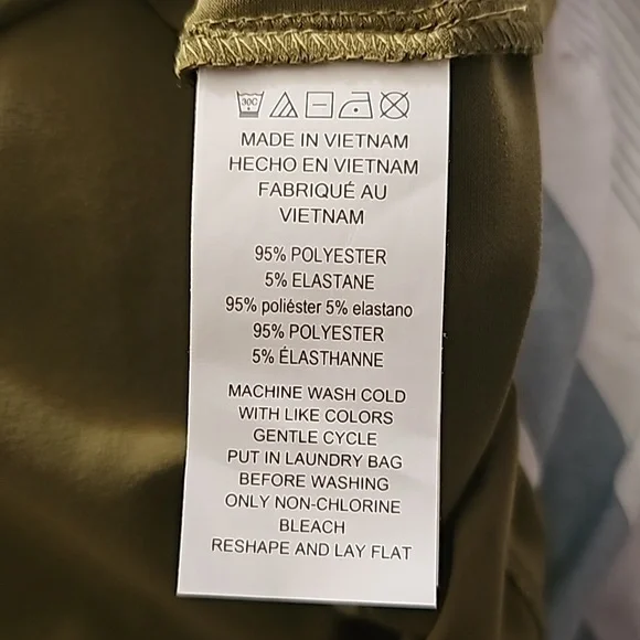 Michael Kors NWT Green Shirt Size M - Picture 6 of 6